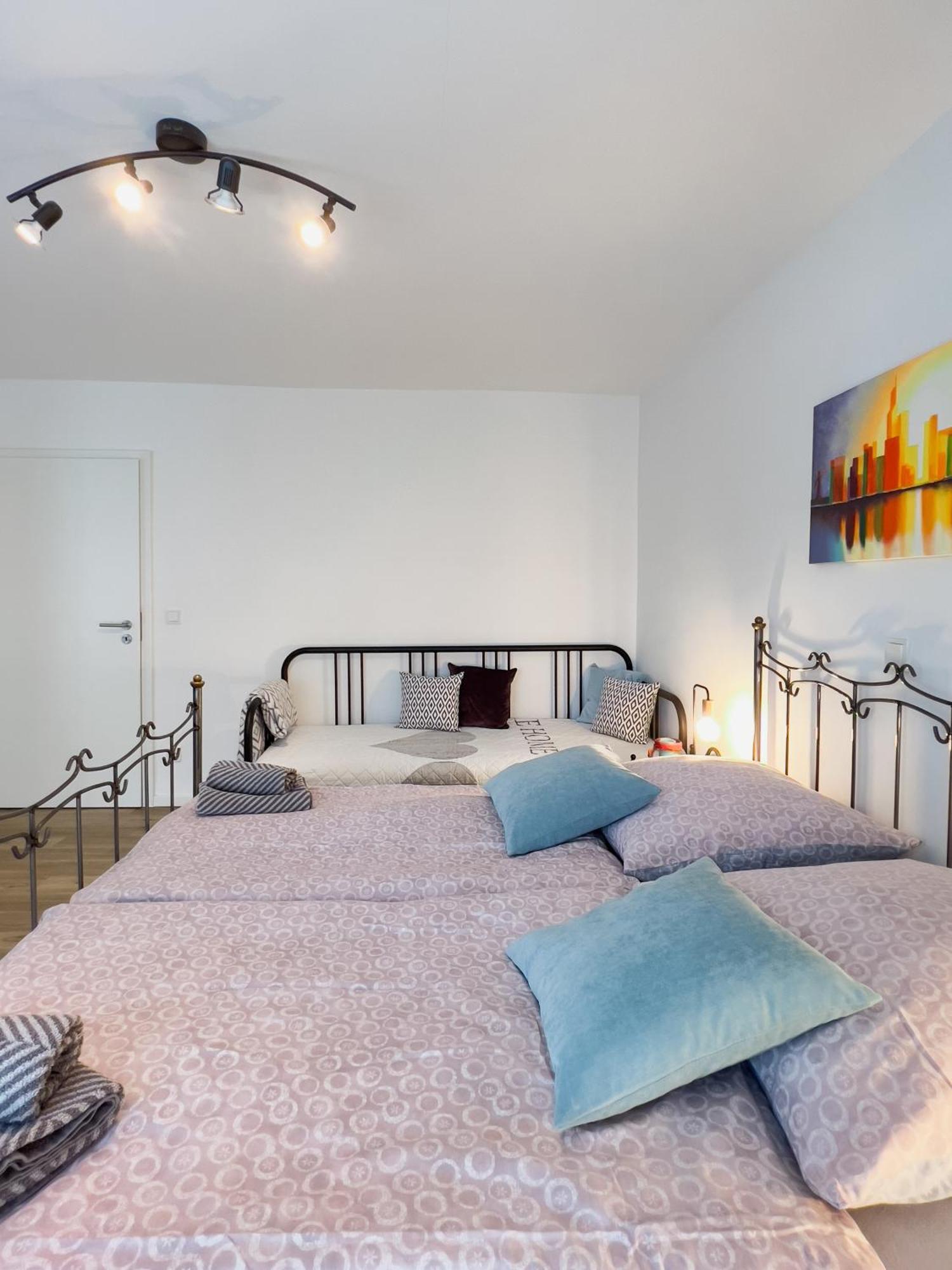 Schoene Helle & Gemuetliche Wohnung In Altstadtnaehe Ерфурт Стая снимка